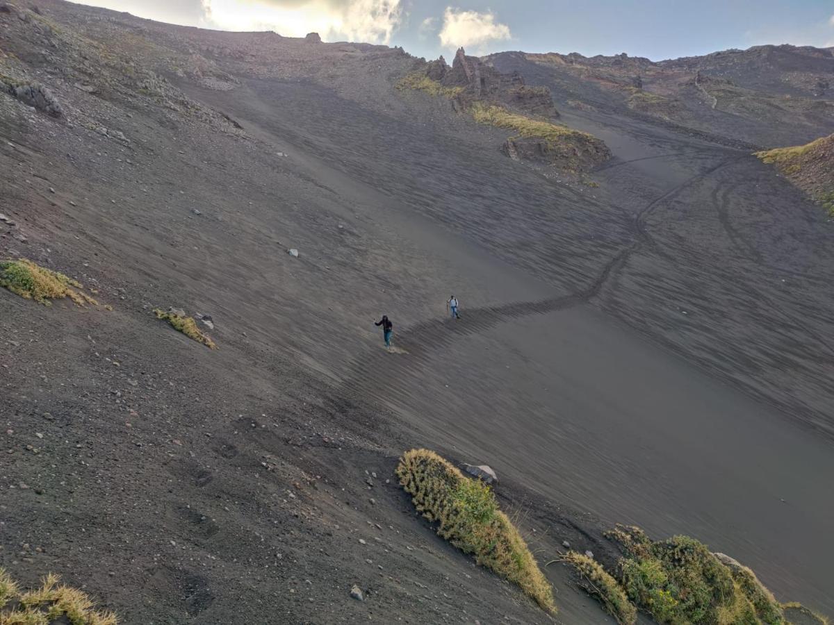 Alle Pendici Dell'Etna Ragalna Bagian luar foto