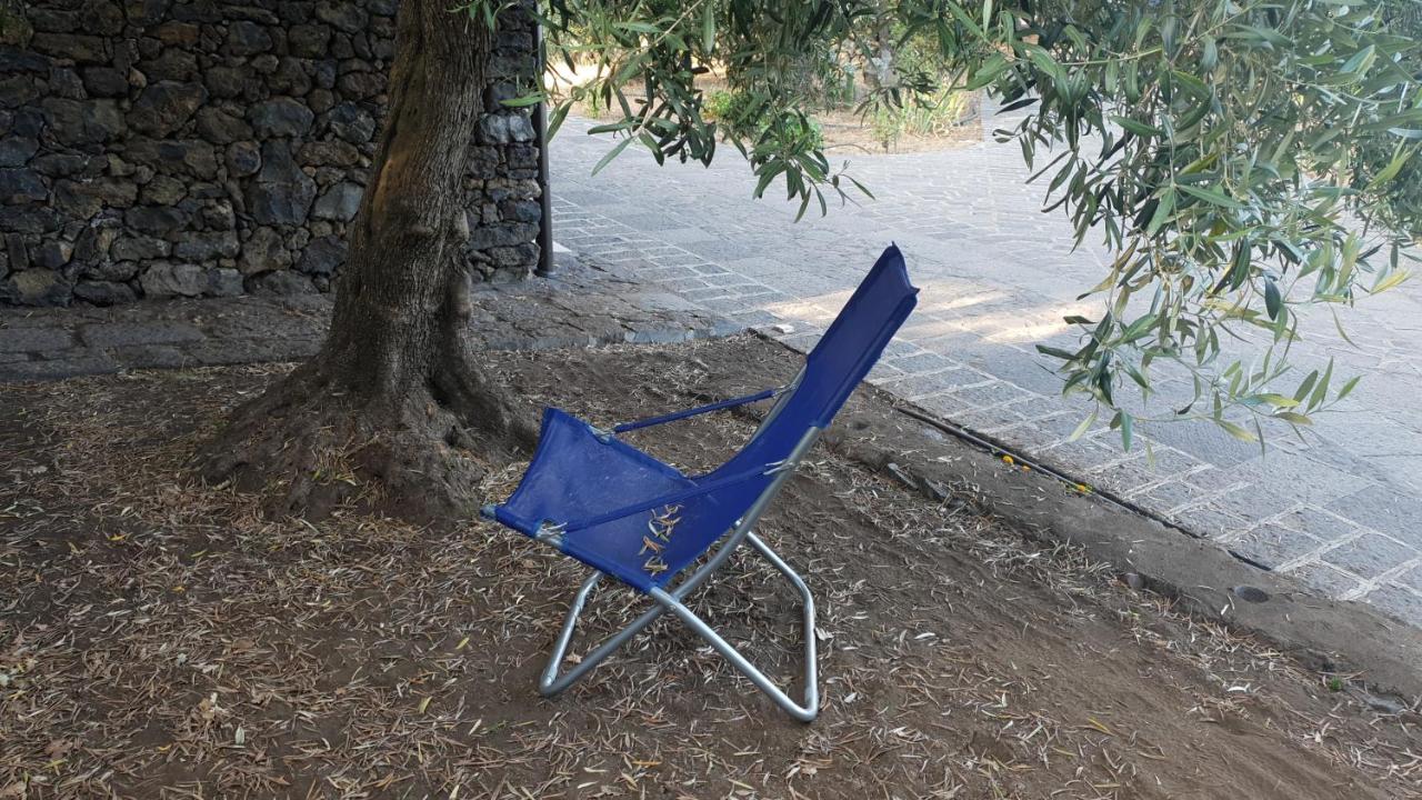 Alle Pendici Dell'Etna Ragalna Bagian luar foto